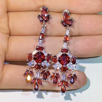 925 сребърни ретро обици с червени кристали и пискюли, украсена с диаманти, леки луксозни обеци в дворцов стил от висок клас, преувеличени обеци за жени