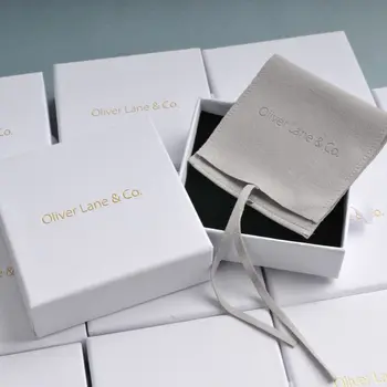 50шт Персонализирани Релефно Злато и Сребро Лого Шик Бижута Кутия Картонена Опаковка Кутия Потребителски Обеци, Колие Кутии за Бижута